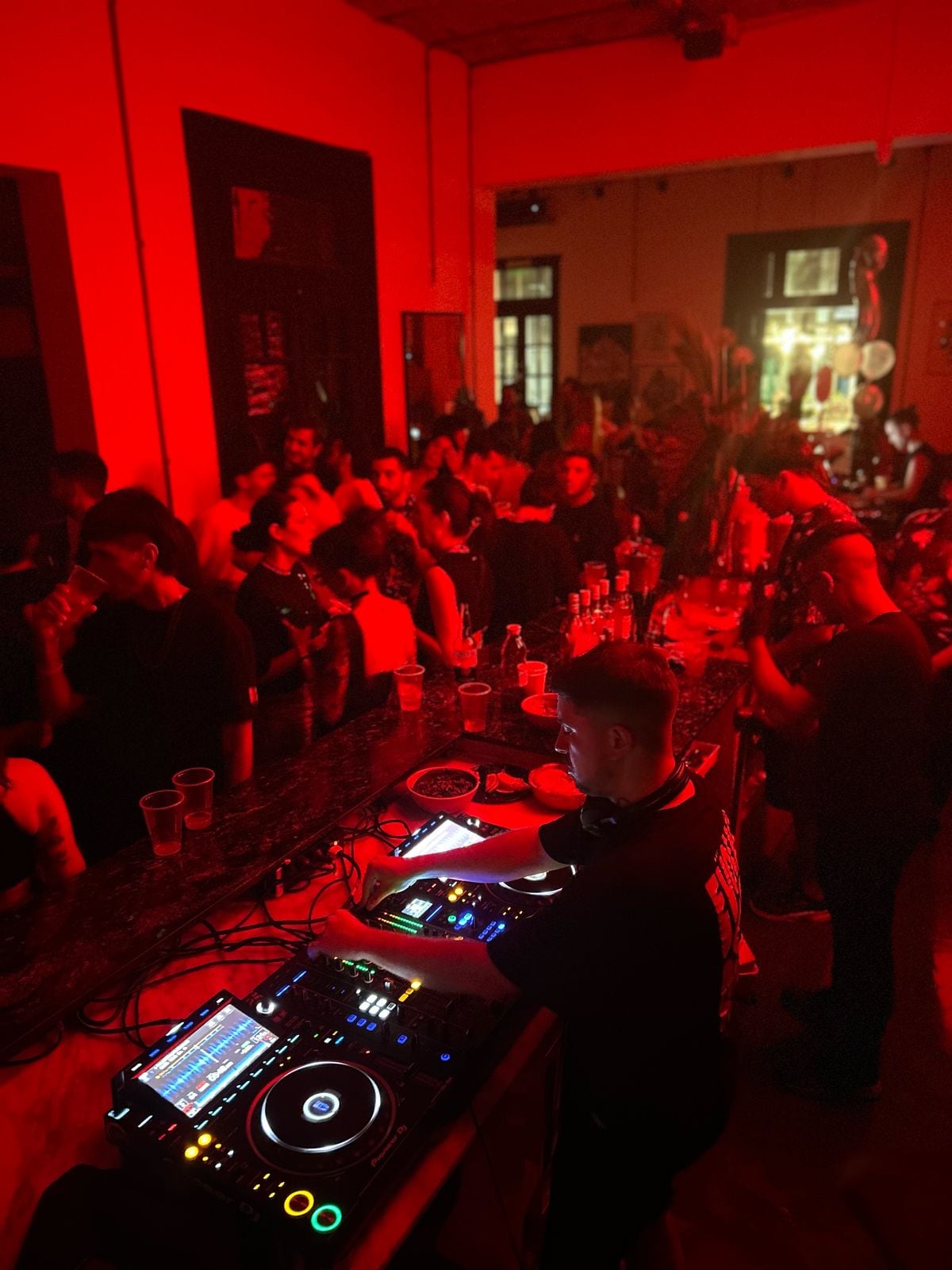 Nela Café celebró su primera coffee rave el 1 de febrero pasado