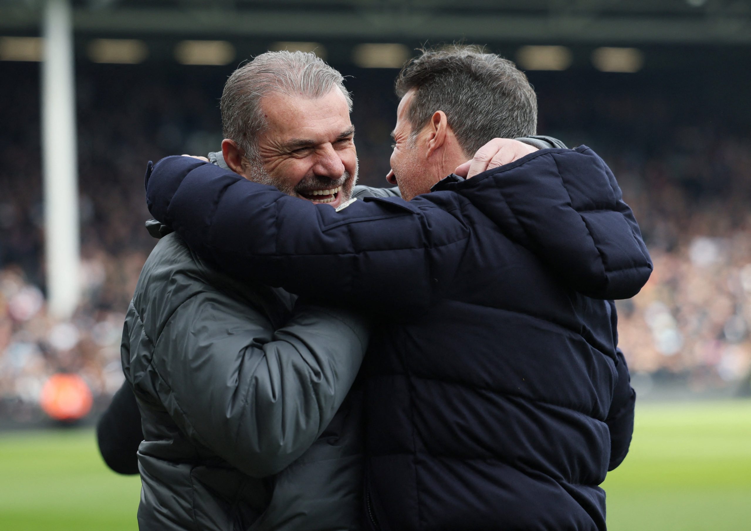 Fulham vs Tottenham por la fecha 29 de la Premier League del 2025.