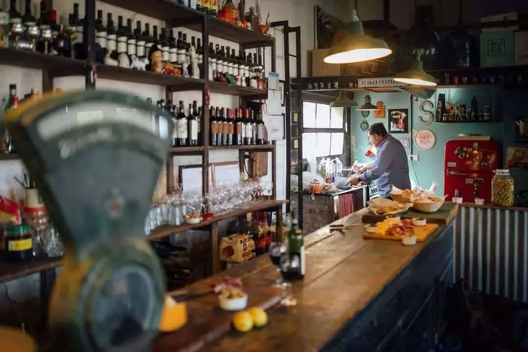 Así es Almacén Espora (Foto: Instagram - @almacen.espora).