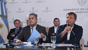 Congreso: el oficialismo obtuvo dictamen en la bicameral y se encamina a aprobar el DNU del acuerdo con el FMI