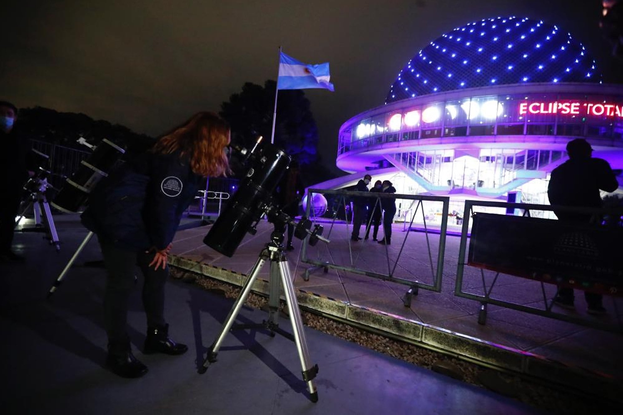 Al igual que en otros eclipses, el Planetario Galileo Galilei organiza actividades para acompañar la observación