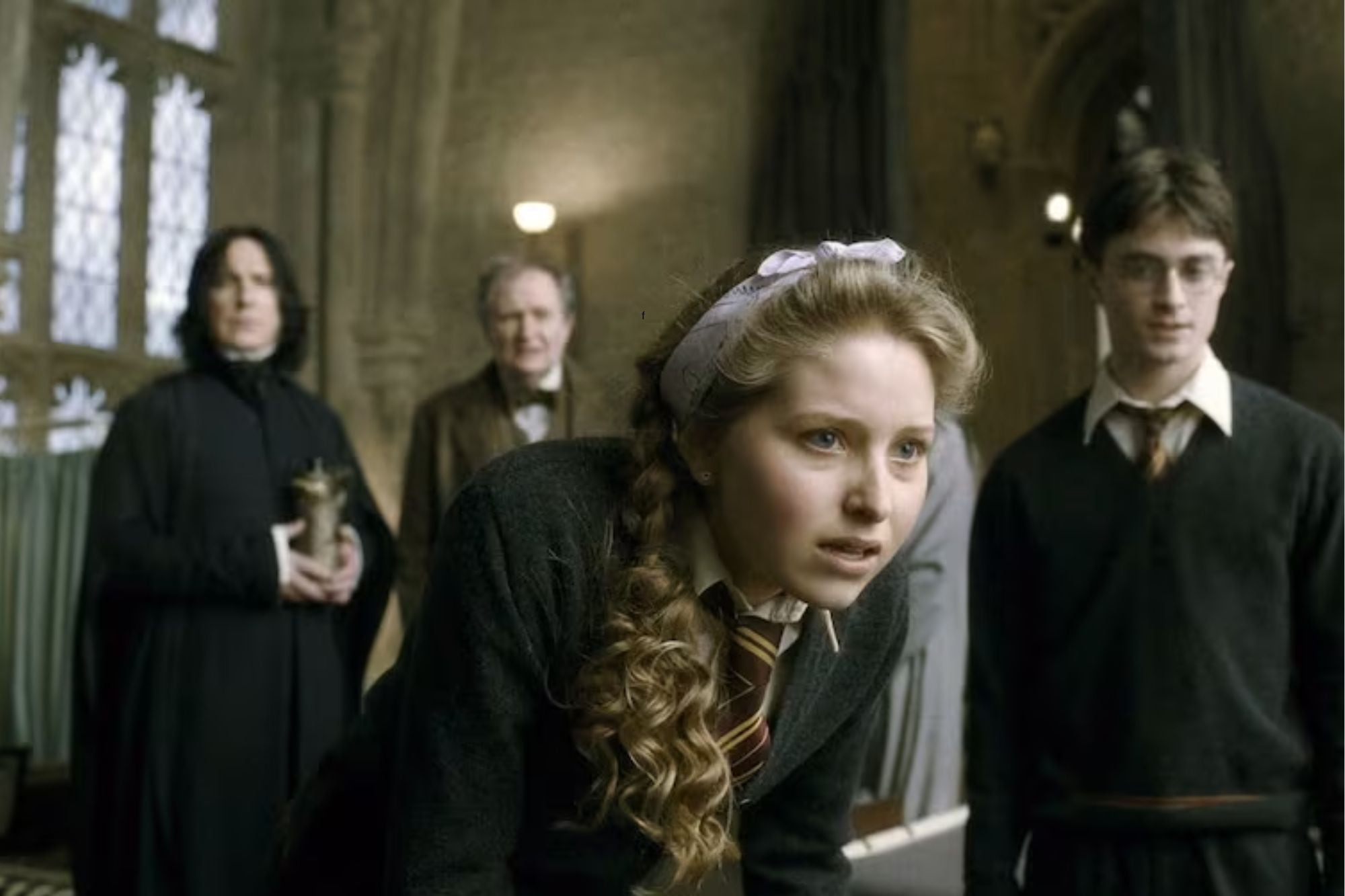 Jessie Cave como Lavender Brown, en la enfermería del castillo Hogwarts 