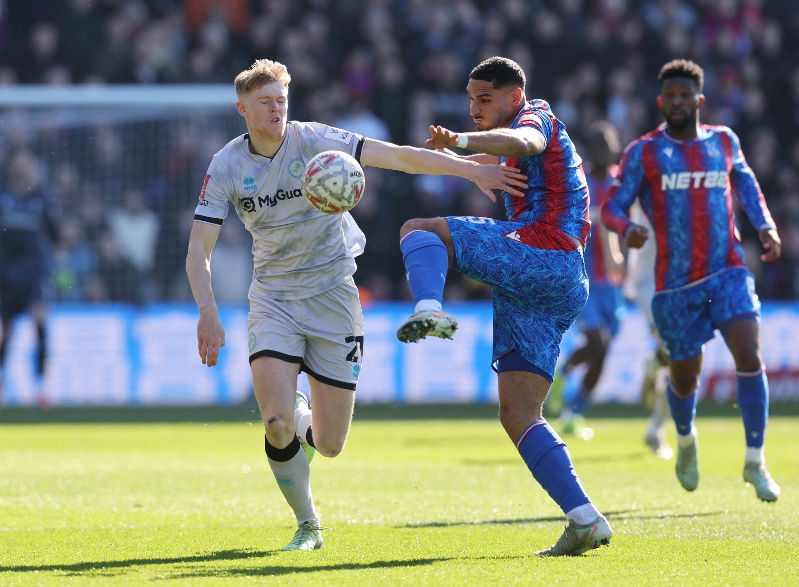 Crystal P. vs Millwall por los octavos de final de la FA Cup del 2025.