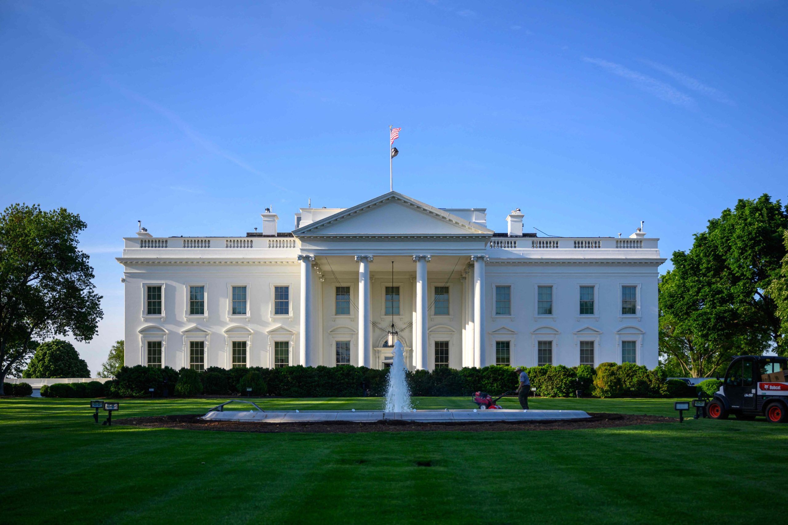 La Casa Blanca, el 29 de abril de 2025, mientras el presidente de Estados Unidos, Donald Trump, marca sus primeros 100 días en el cargo en Washington, DC.