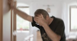Una mujer denunció que fue a atenderse a una clínica porque presentaba síntomas de un ACV y no quisieron asistirla