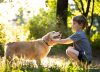 Día del animal: dormir con el perro es una tendencia en crecimiento, pero ¿es aconsejable?