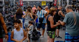 Decathlon regresa a la Argentina y abre su primera tienda junto a Carrefour