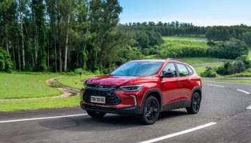 Tras la advertencia de Caputo, las automotrices comunican los nuevos precios de los autos para mayo