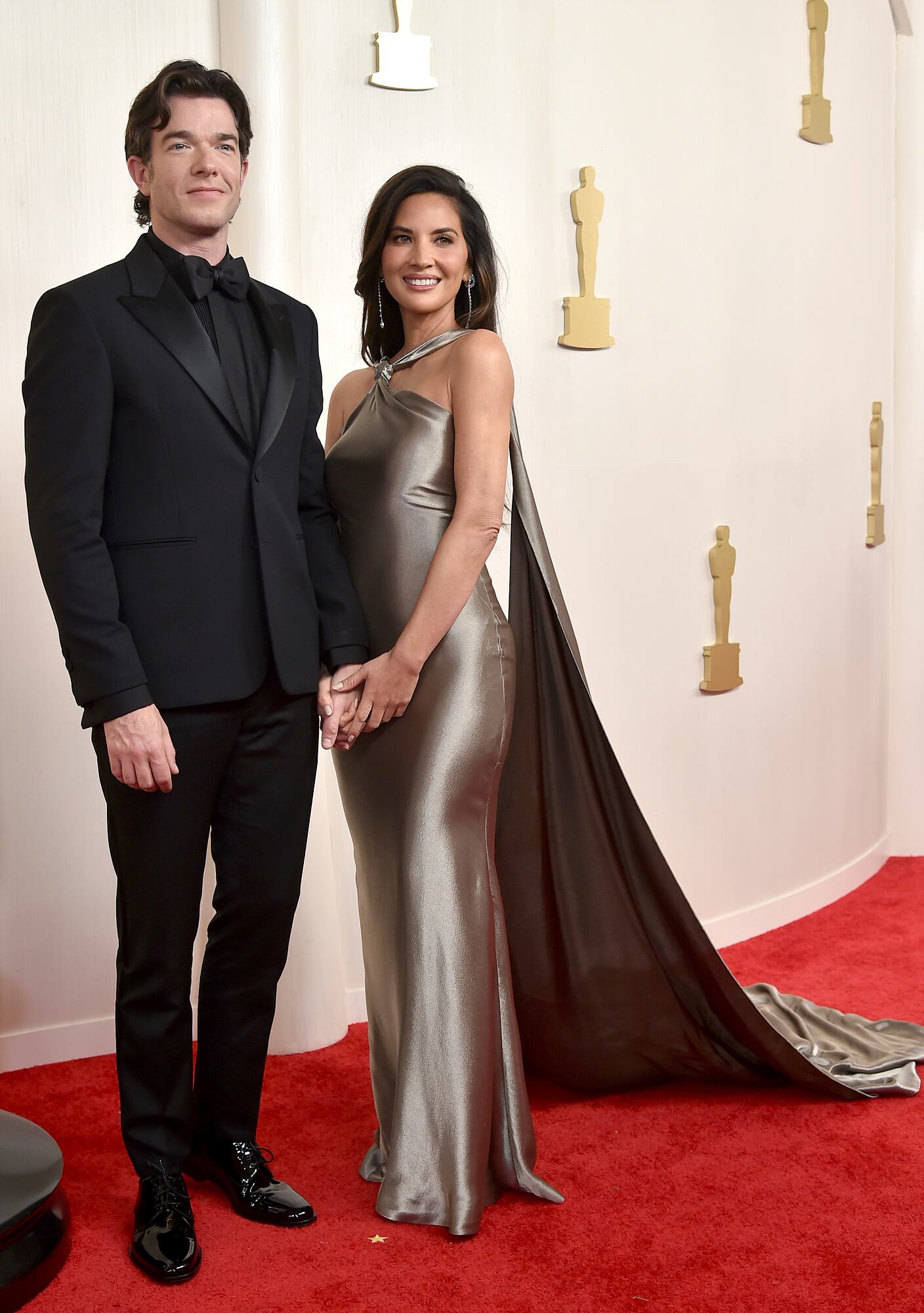 Su marido, John Mulaney, se ha convertido en un gran pilar para Olivia Munn 