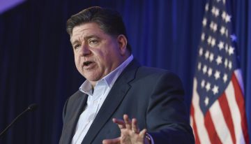 Guiño de Trump a Pritzker: el proyecto por el que el gobierno desembolsaría millones de dólares para aliviar a Illinois