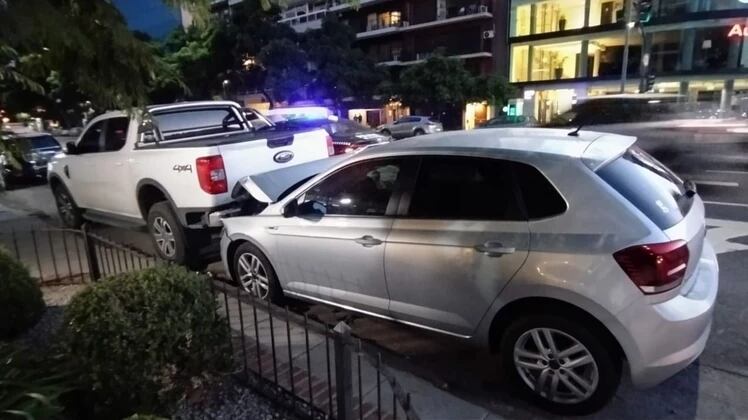Un jugador de Barracas Central chocó en Palermo y se fue del lugar porque llegaba tarde al entrenamiento