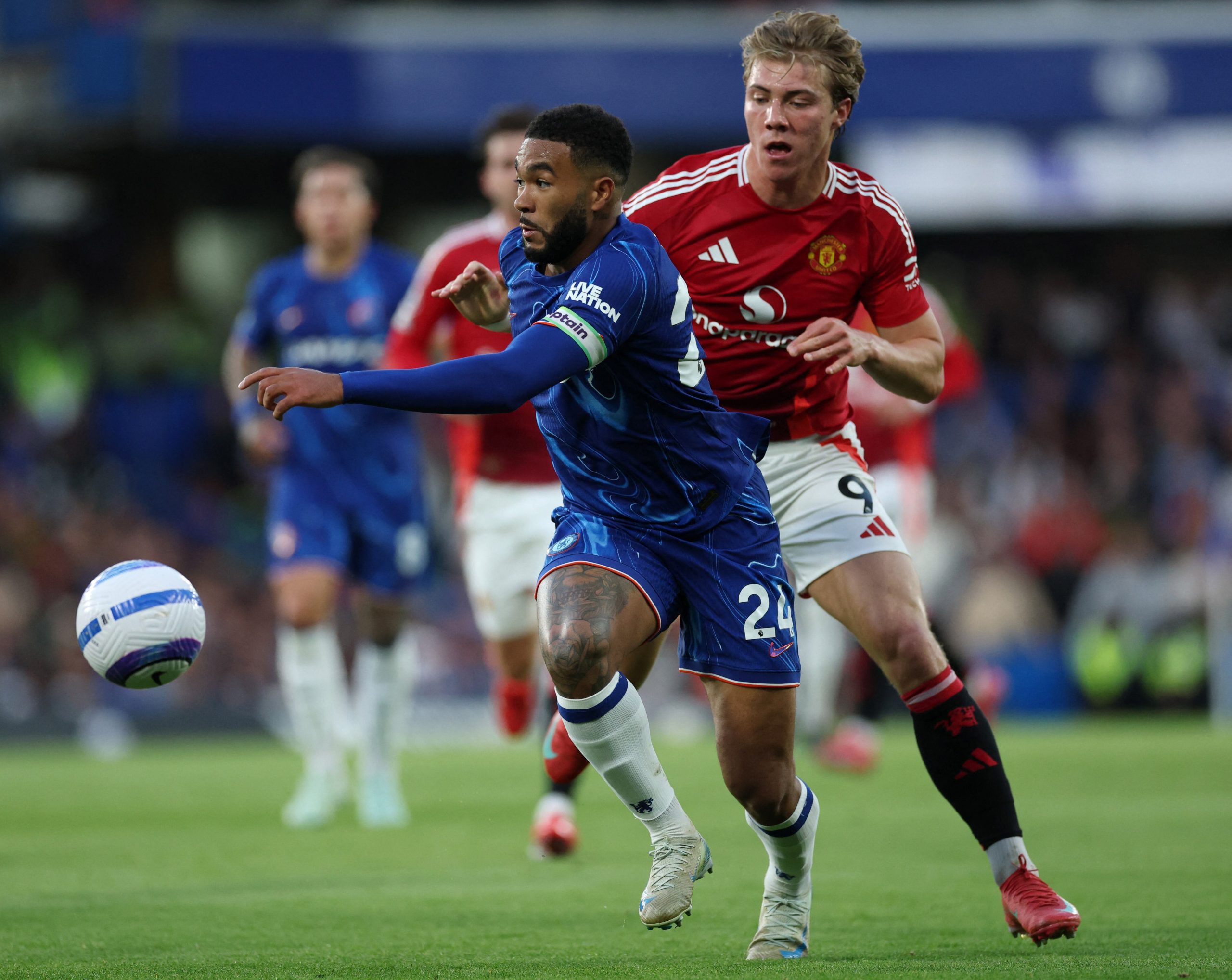 Chelsea vs Man. United por la fecha 37 de la Premier League del 2025.