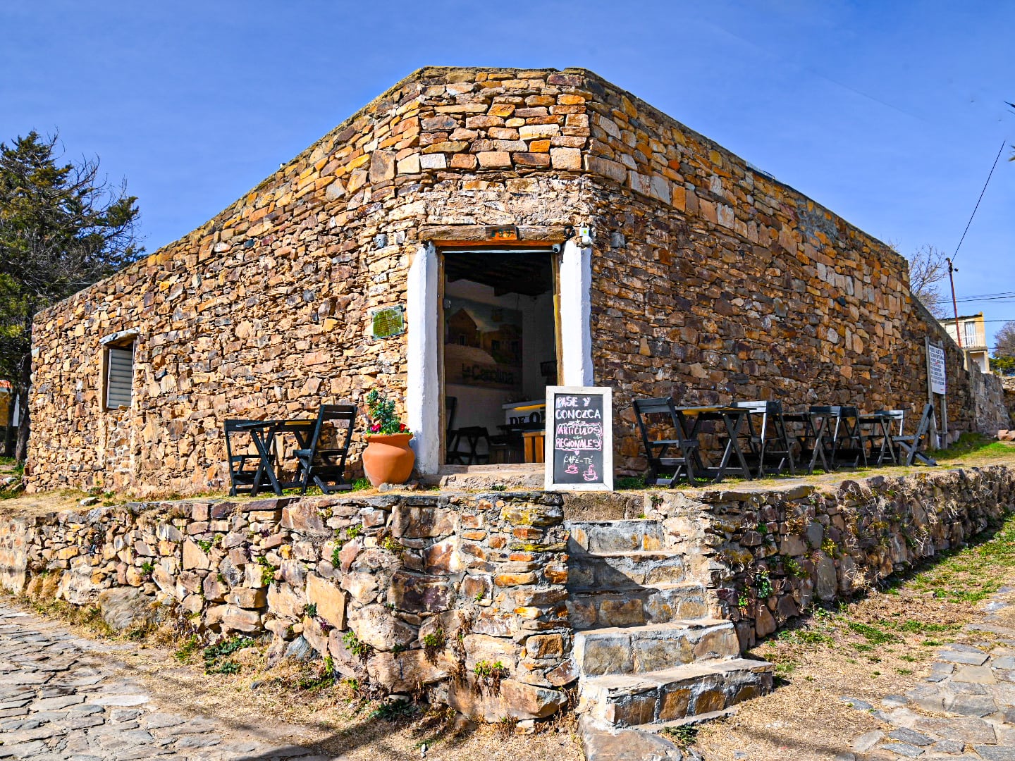 El antigüo almacén de La Carolina