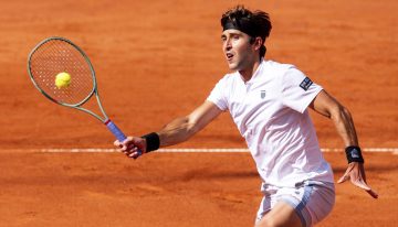 Tomás Etcheverry perdió con Flavio Cobolli en la semifinal de Hamburgo