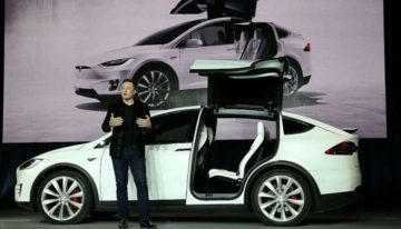 Cuántos salarios mínimos se necesitan para comprar un Tesla Modelo X en California