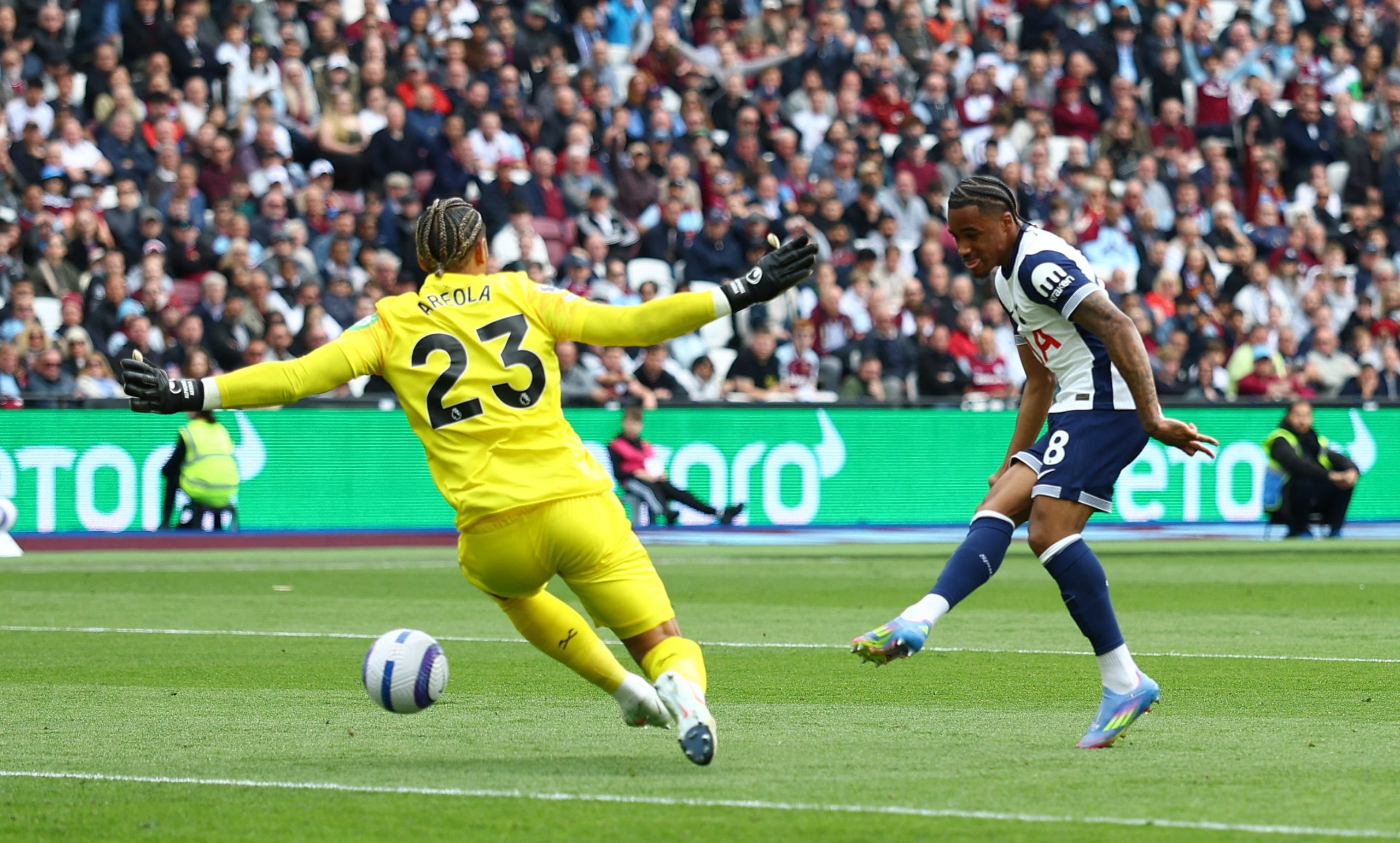West Ham vs Tottenham por la fecha 35 de la Premier League del 2025.