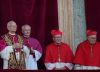 Las lágrimas del papa León XIV al saludar a los fieles por primera vez en la plaza San Pedro