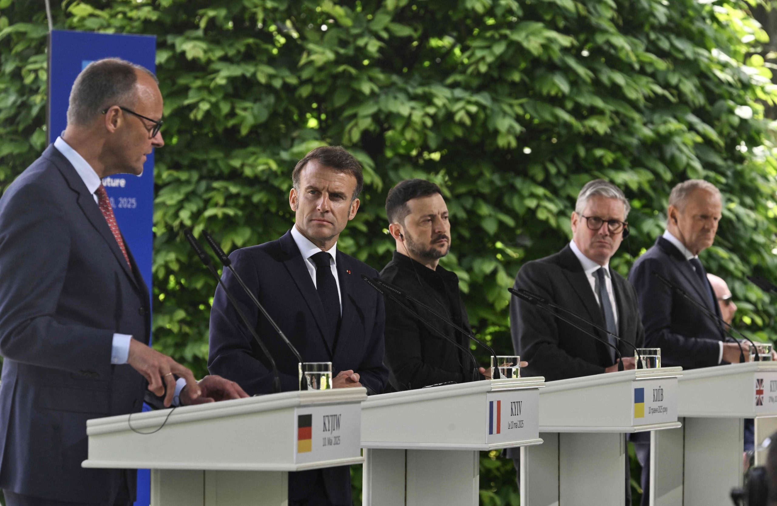 Los líderes de Alemania, Francia, Ucrania, Gran Bretaña y Polonia durante la cumbre en Kiev