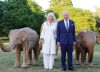 En fotos. Los looks al detalle de la realeza en el Vaticano, el rey Carlos rodeado de elefantes de madera e Ingrid de Noruega protagonista