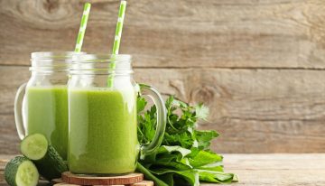 ‘Oro verde’: este es el jugo que ayuda a bajar el azúcar en la sangre y solo tiene tres ingredientes