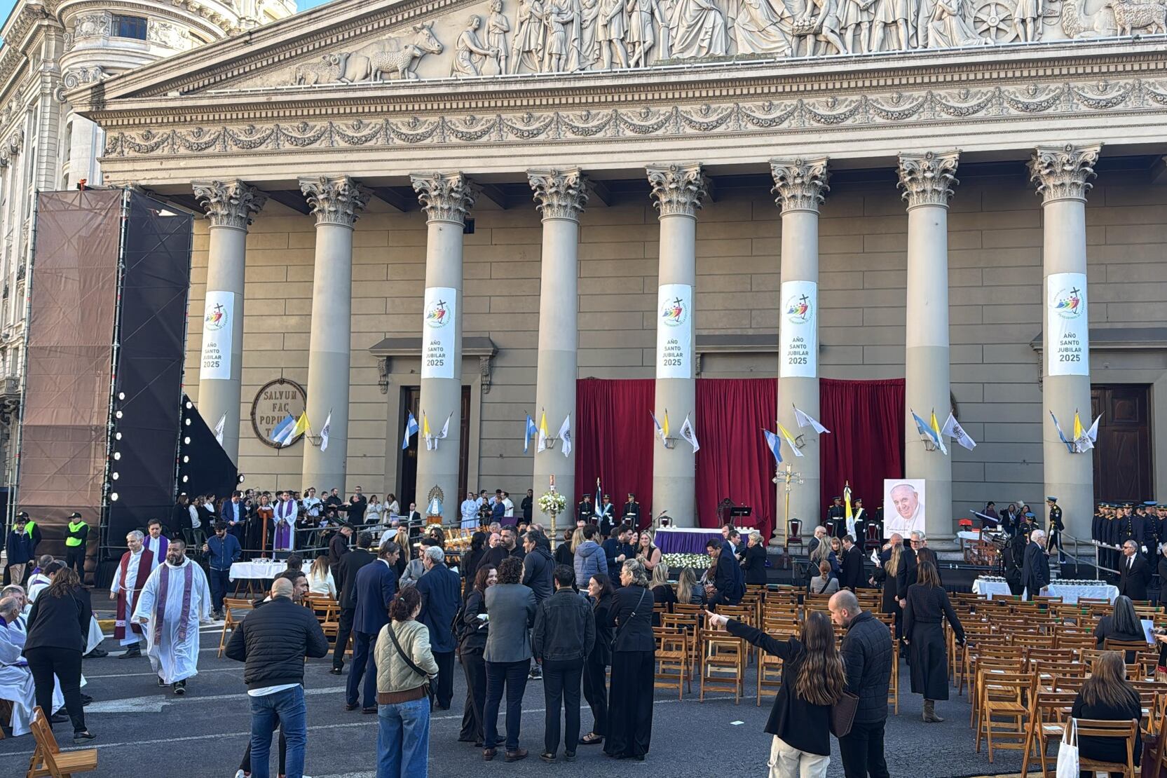 Misa en la Catedral por la muerte del Papa Francisco el 26 de abril de 2025