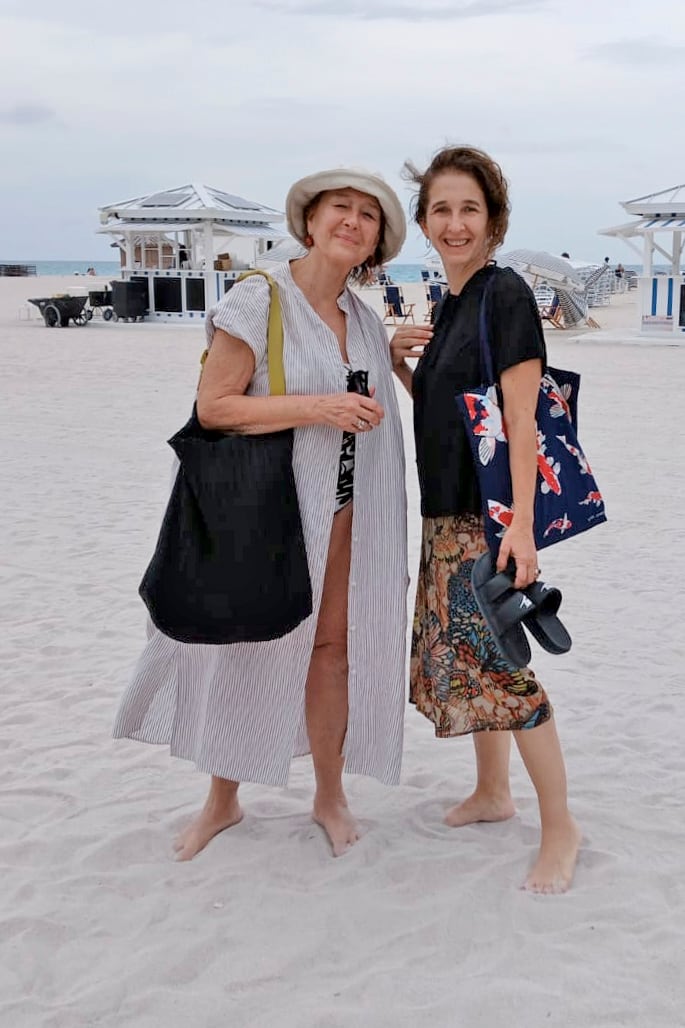 Con su hija María Saula en Miami. 