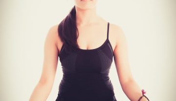 Cuán recomendado es el yoga facial para las líneas de expresión