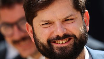 Inédito en Chile: Gabriel Boric fue papá por primera vez y se tomó cinco días de licencia