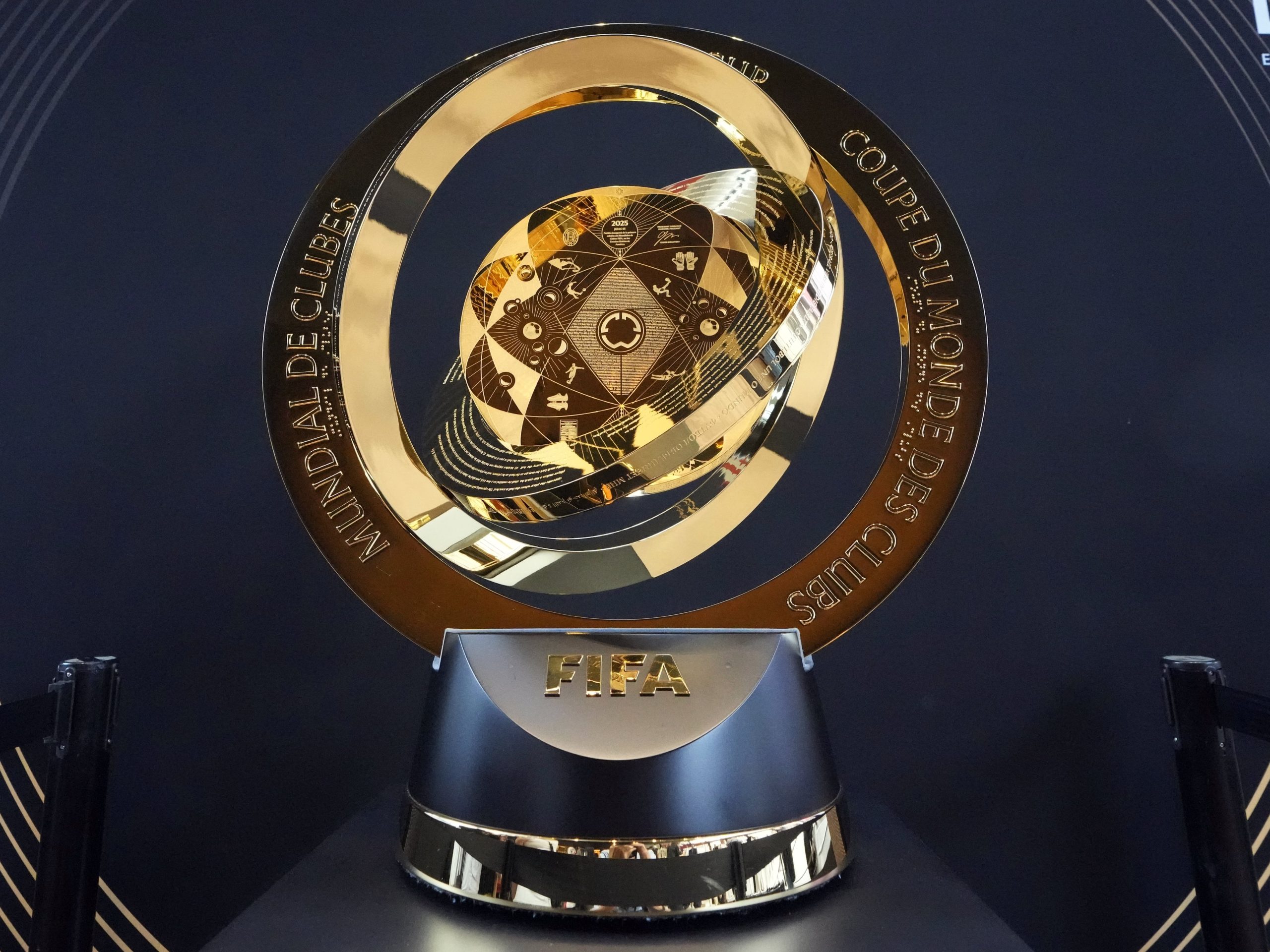 El trofeo del Mundial de Clubes que quedará en manos del equipo que se consagre campeón en la final del 13 de julio