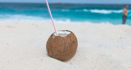 Adiós a la gastritis: la fruta que alivia la pesadez estomacal y limpia el aparato digestivo