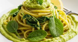 Ni pesto ni crema: receta de salsa con palta y una pasta casera ideal