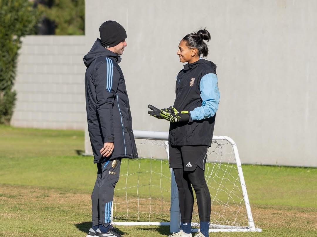 Solana Pereyra, arquera de la selección argentina de fútbol