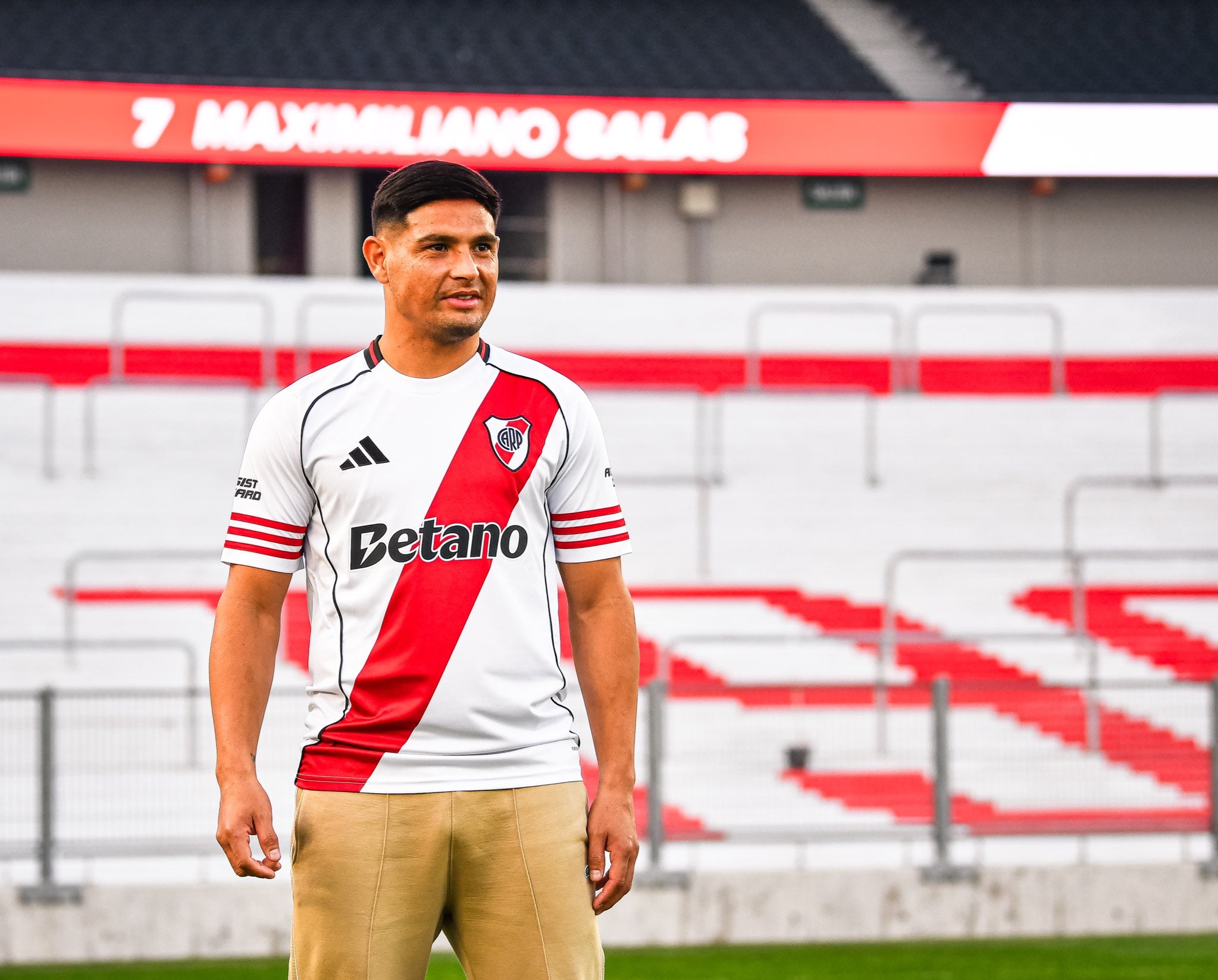 Salas, en el Monumental. (Foto: X/@RiverPlate).