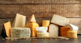 Cuidado si comés queso antes de ir a dormir: podrías tener pesadillas, según un estudio