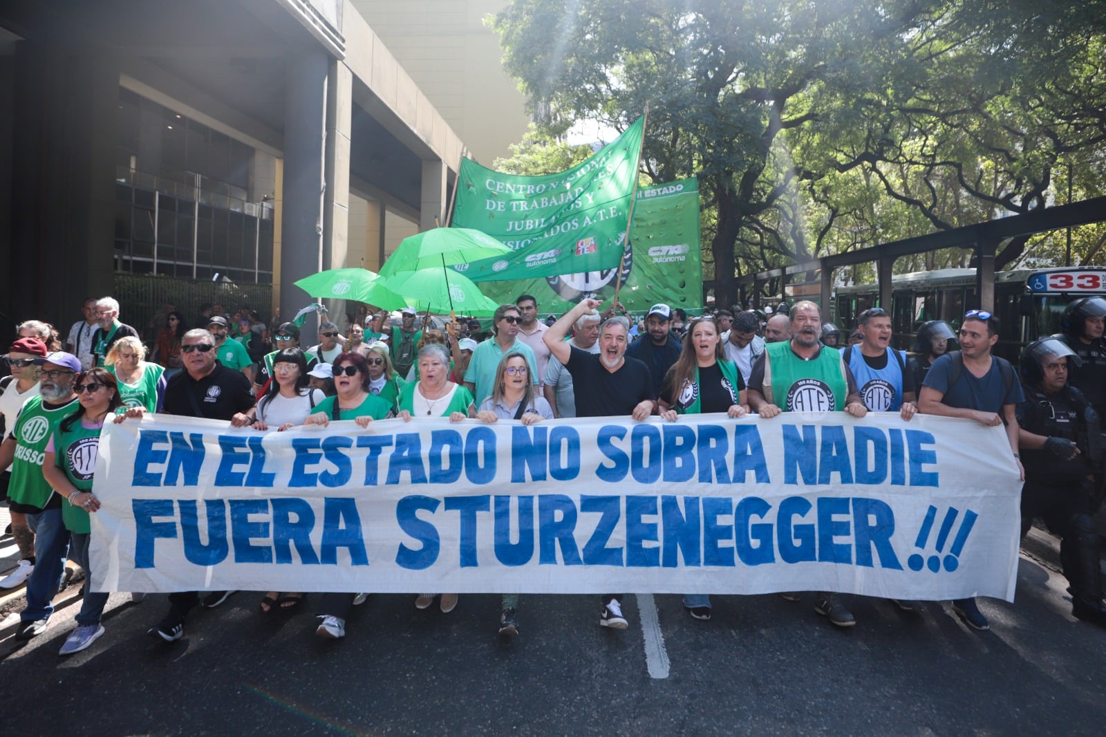 Tras marchar al Ministerio de Desregulación, ATE se sumará a la movilización en defensa del Hospital Garrahan (Foto: ATE).