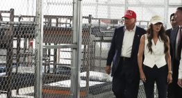 Trump inauguró el “Alligator Alcatraz”, el centro de detención de migrantes en los Everglades rodeado de caimanes