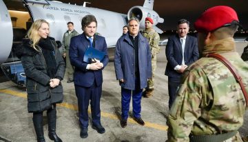 Córdoba | Martín Llaryora anunció un aumento del 84% para las jubilaciones mínimas y la entrega de un bono de $100.000