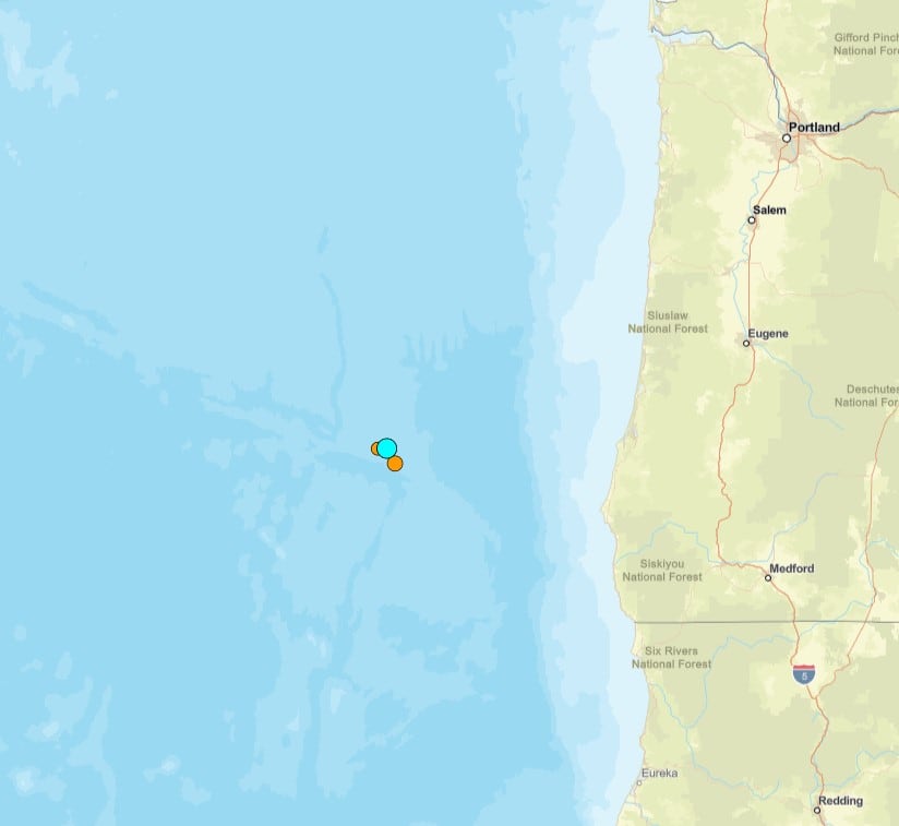 Uno de los temblores más fuertes de las últimas 24 horas en territorio continental estadounidense ocurrió cerca de  Bandon, Oregon