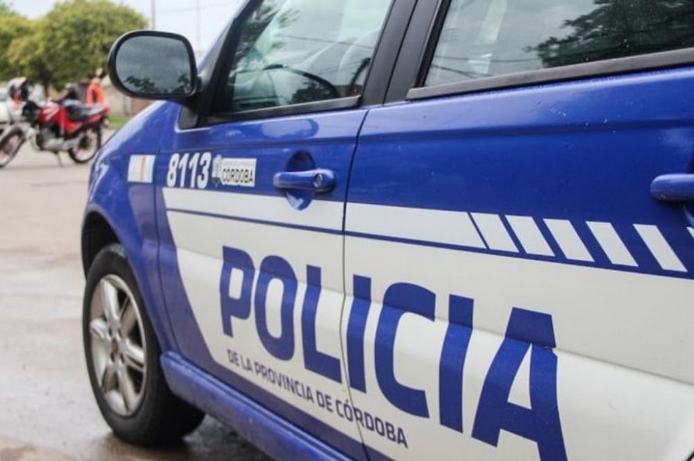 Efectivos de la Policía de Córdoba fueron hasta el lugar del hecho. (Foto: Radio Vive)