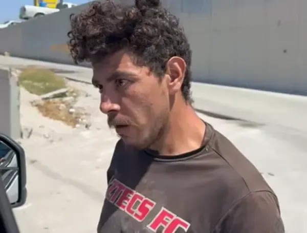 El hombre se negó a recibir ayuda.