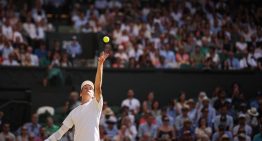Jannik Sinner vapuleó a Novak Djokovic y jugará la final de Wimbledon con Carlos Alcaraz