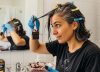 Chau a las canas: qué tono de tinte recomiendan los expertos para ocultarlas en tu pelo