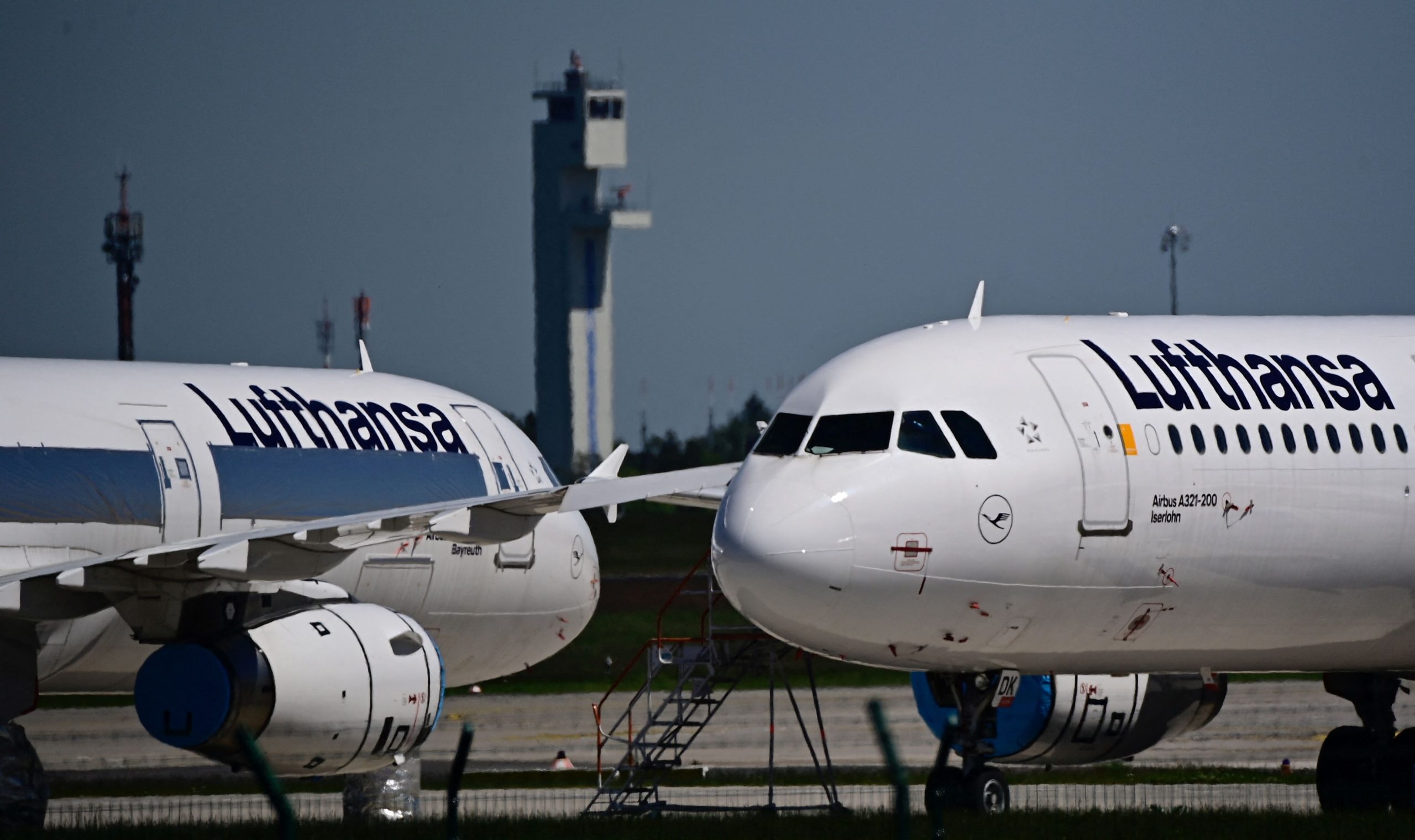 Karina habría revendido pasajes de la Aerolínea Lufthansa. 