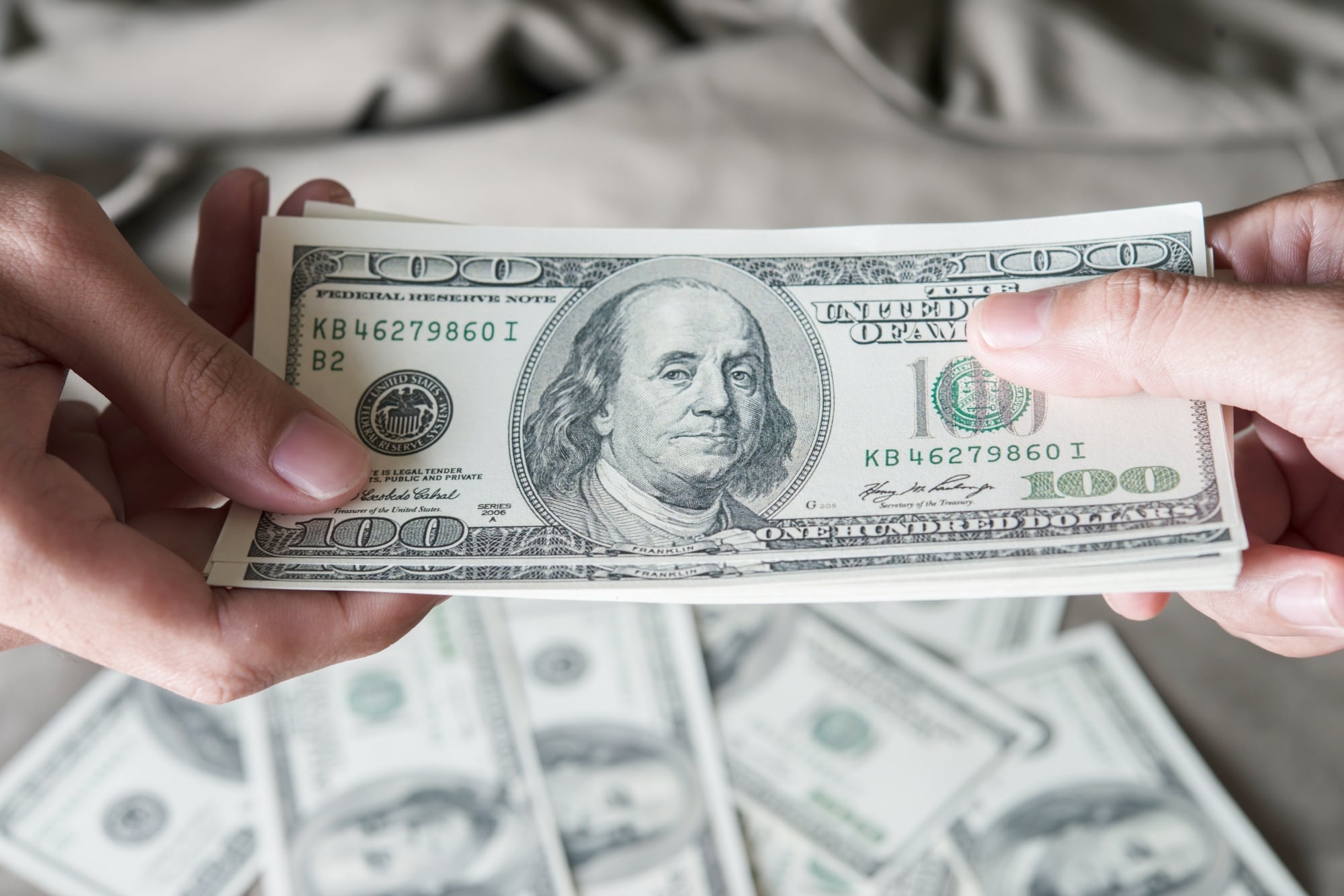 Las estimaciones sobre la cotización del dólar para fin de año