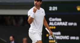 Carlos Alcaraz se quedó con el primer set en la final de Wimbledon ante Jannick Sinner