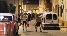 Nueve detenidos en el sur de España tras la “cacería” de la ultraderecha a migrantes por la paliza a una persona mayor
