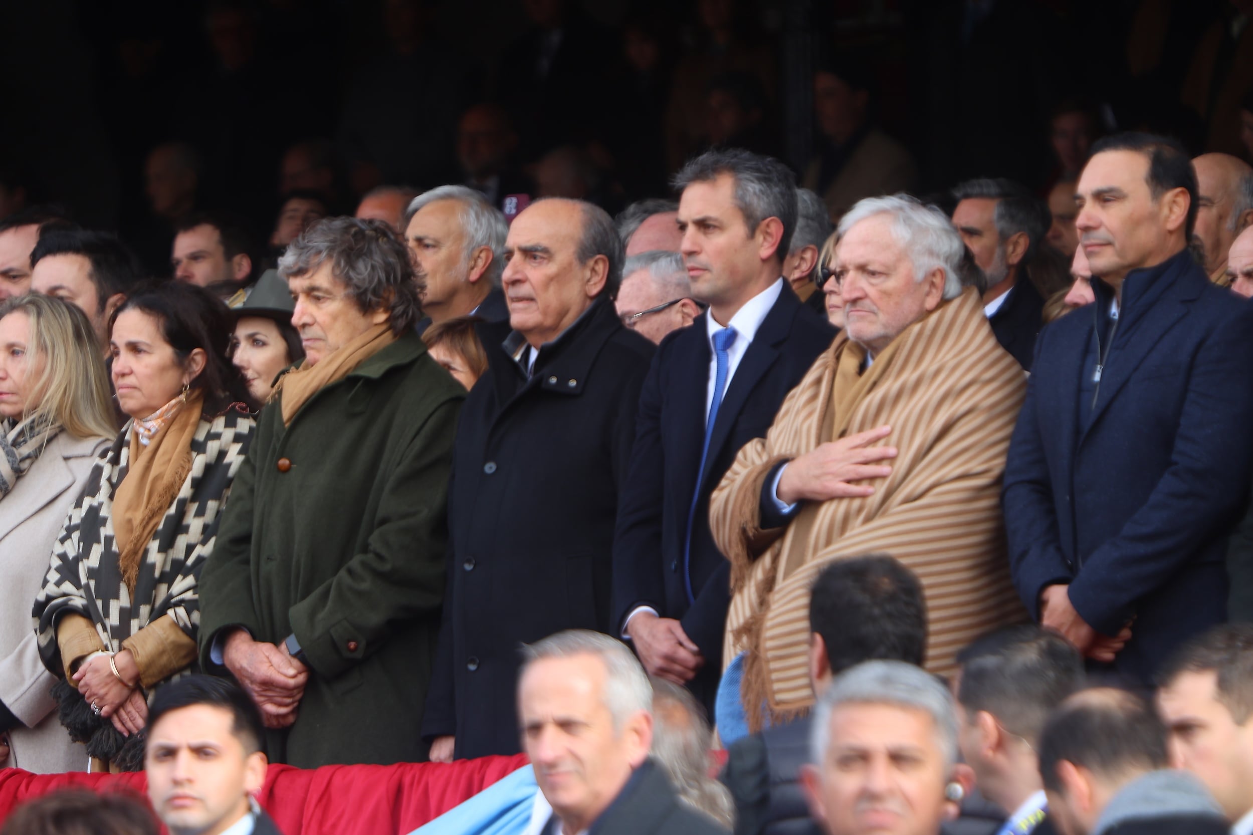 El jefe de Gabinete, Guilermo Francos, junto al presidente de la Cámara de Diputados, Martín Menem
