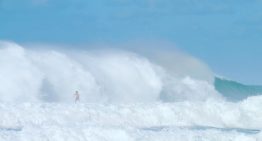Ni California ni Florida: este es el mejor lugar para practicar surf en EE.UU., según el ranking 2025