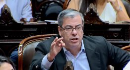 La oposición deja de lado sus diferencias para tratar dos proyectos que incomodan al Gobierno
