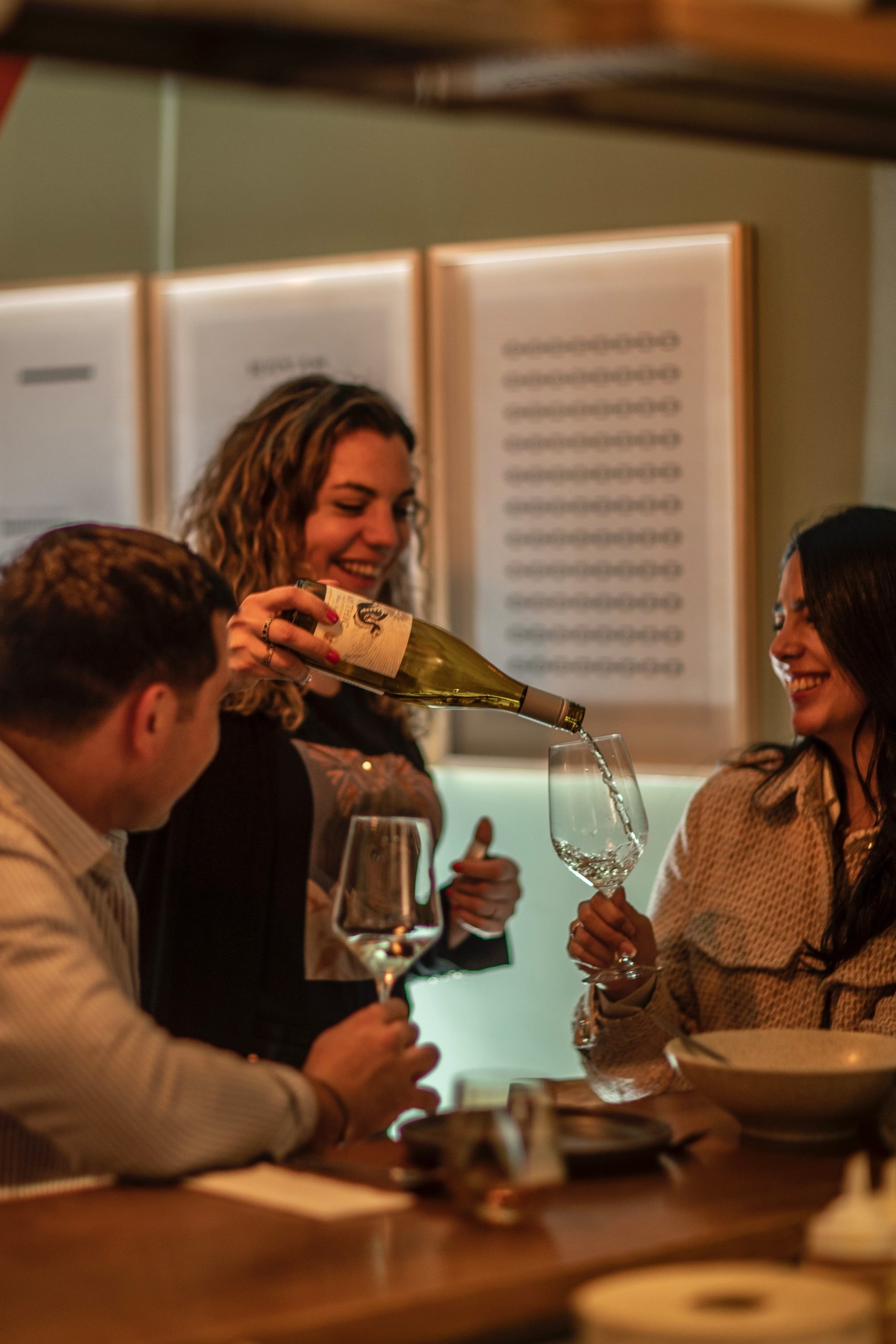 La sommeliere de Contraste, Godelieve de Montety, es francesa, y pareja del chef Aguado Álvarez.